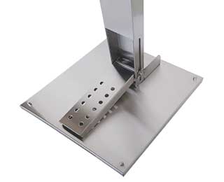 足踏み式で清潔で安全!